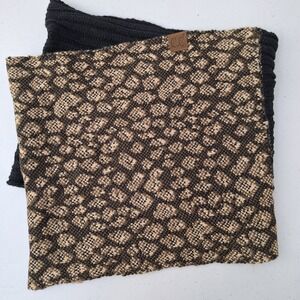 C.C Exclusive Women's‎ Reversible Winter Cable Knit Infinity Scarf Shawl Wrap